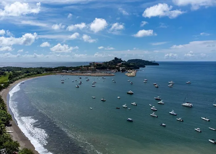 Remodeled Top-floor With Stunning Wrap-around Balcony Offering Mountain, Ocean & Marina Views * Playa Flamingo