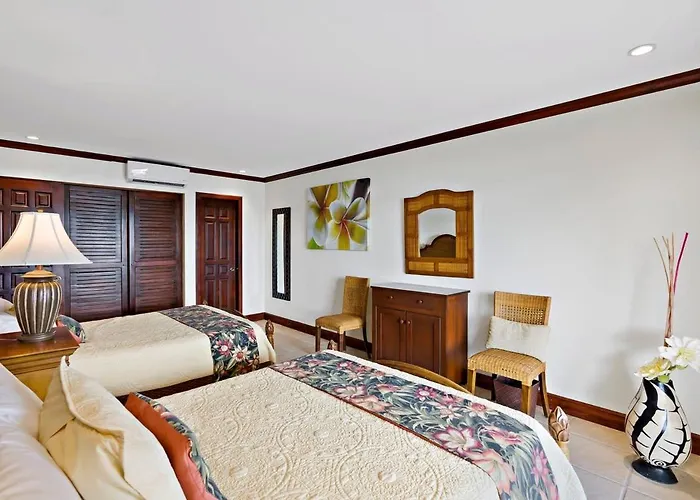 Remodeled Top-floor With Stunning Wrap-around Balcony Offering Mountain, Ocean & Marina Views * Playa Flamingo