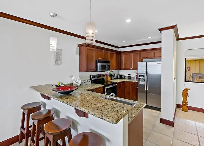 Remodeled Top-floor With Stunning Wrap-around Balcony Offering Mountain, Ocean & Marina Views Playa Flamingo